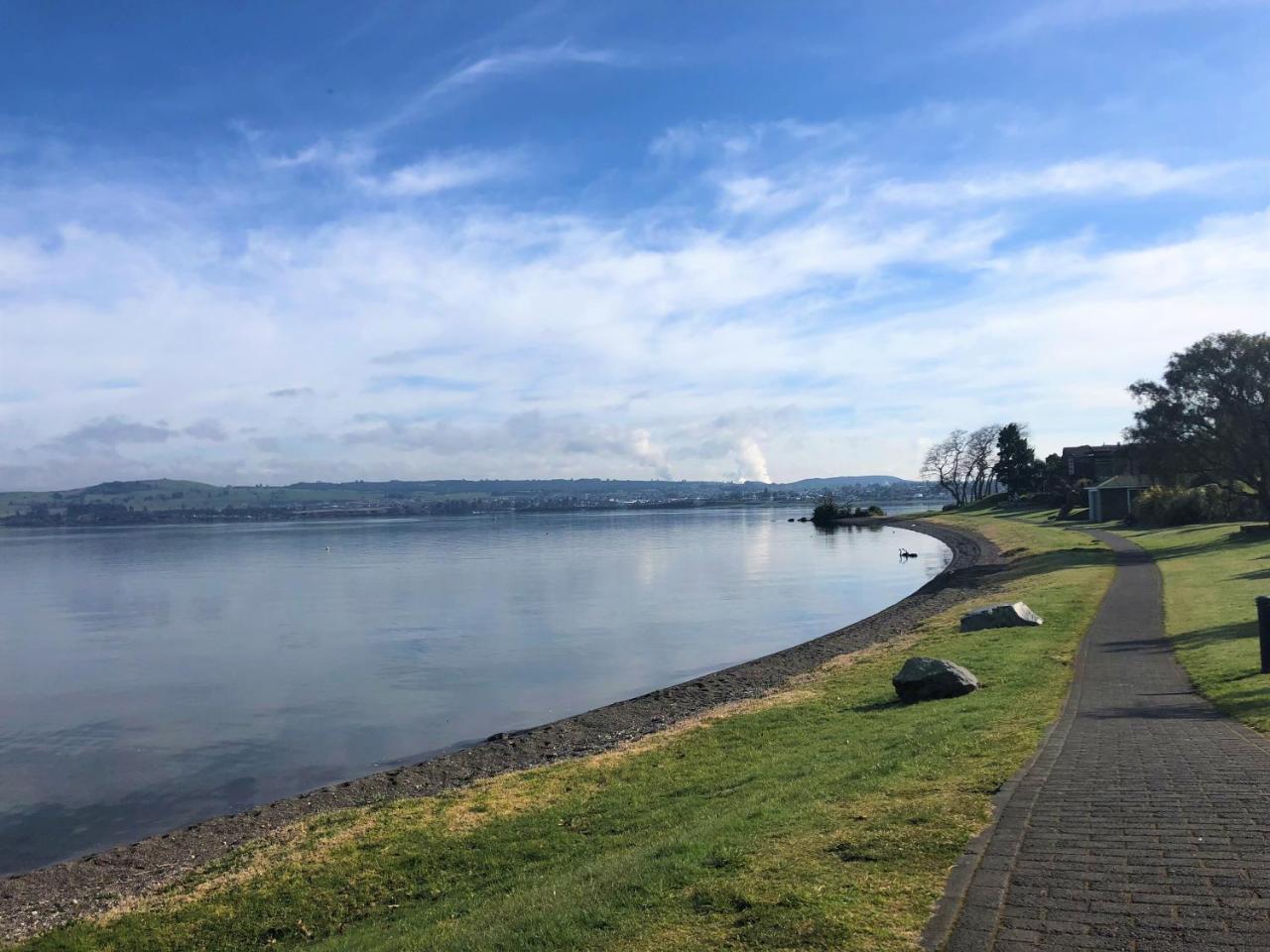 Bayview Lake Taupo Exterior photo